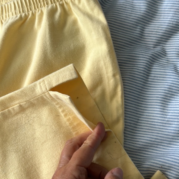 Weekenders - Picture 2 of 3